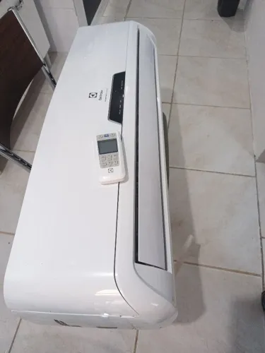 Ar condicionado Eletrolux 22000 BTUs erro E5 modelo Qi22f Qe22f