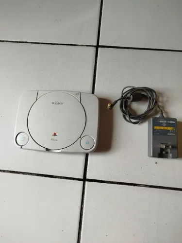 PSone SONY Mod. SCPH-101 para REPOSIÇÃO