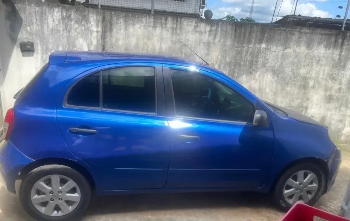 Nissan March SV 1.6 16V Flex Fuel 2013