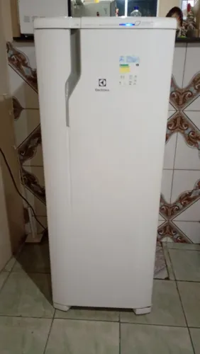 Geladeira Electrolux frost free