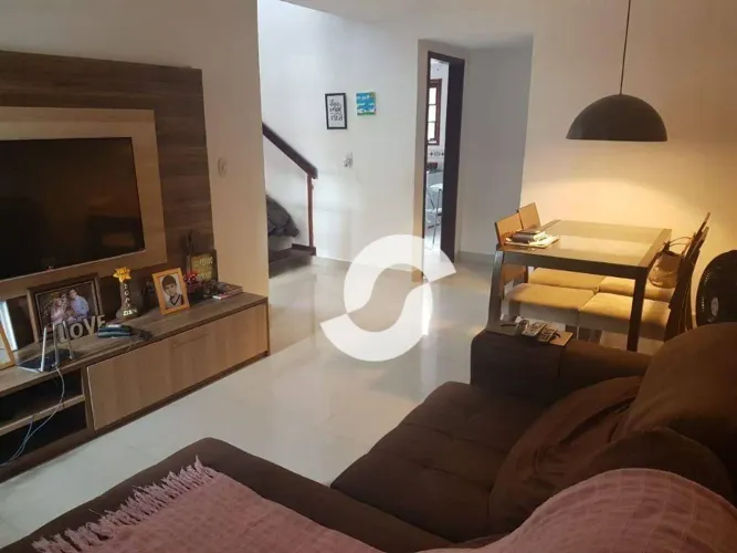 Casa com 3 dormitórios à venda, 150 m² por R$ 750.000,00 - Itaipu - Niterói/RJ