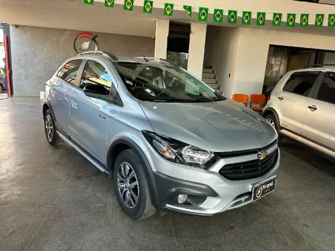 Chevrolet Onix Activ 1.4 8V Flex Mec. 4P 2017