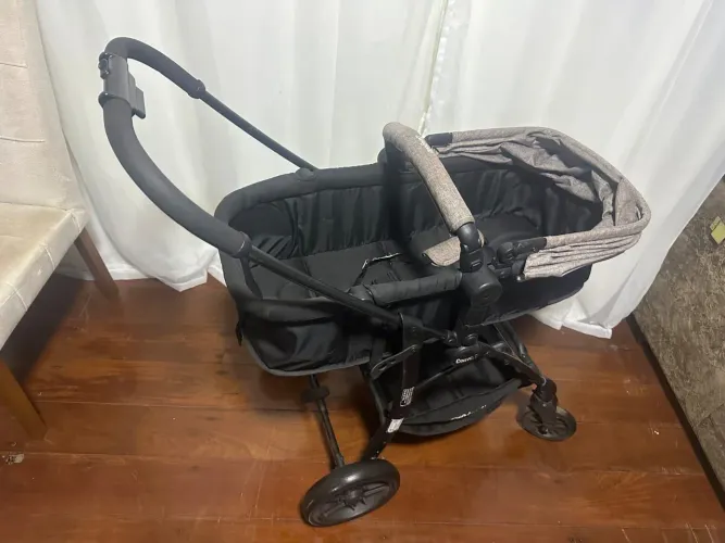 Carrinho de bebê Da BurigottoMoisés + bebe conforto.