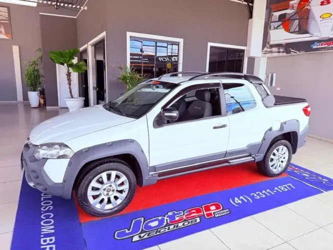 Fiat Strada Adventure1.8/ 1.8 Locker Flex CD 2014