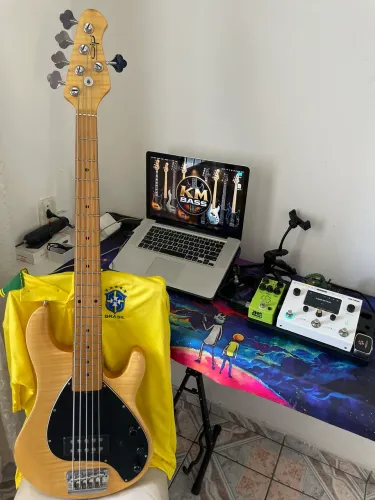 Baixo music man Olp turbinado (troco)