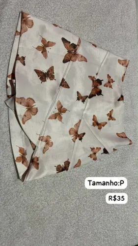 short e saia semi novos em ótimo estado