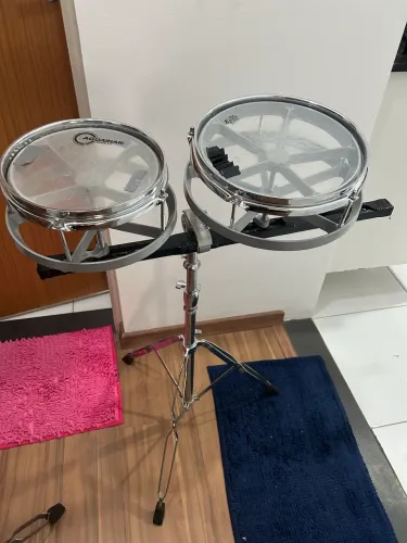 Roto tons 8? e 10? polegadas com estante