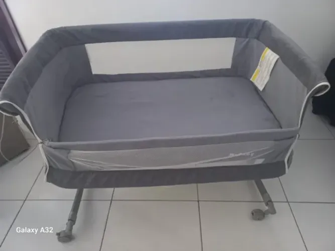Berço Portátil - Acopla na Cama - Kababy (Cinza)
