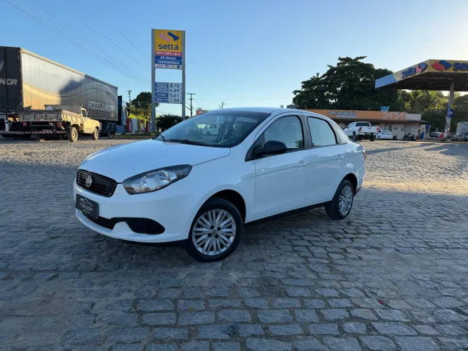 Fiat Grand Siena Attrac. 1.4 EVO F.flex 8V 2021