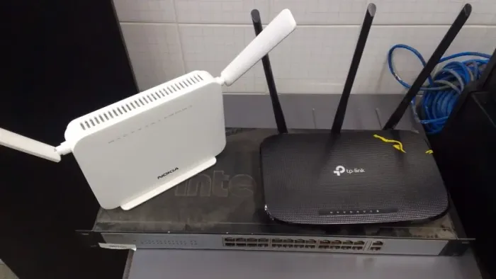 Roteador tp-link e Nokia -60,00 cada