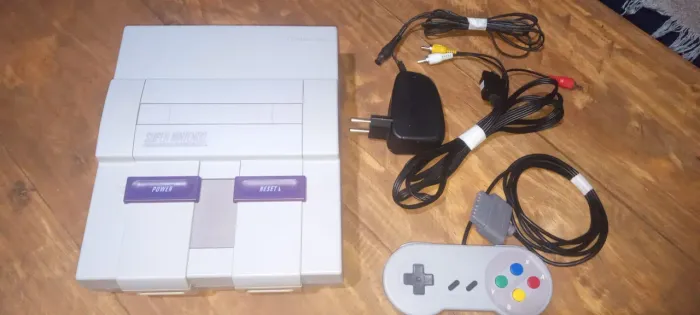 Super Nintendo completo em ótimo estado