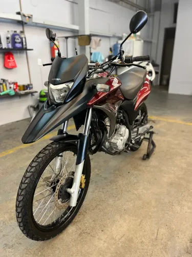 Xre 300 2011