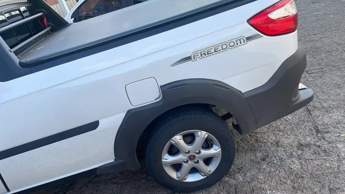 Fiat Strada Freedom 1.4 Flex 8V CS 2020