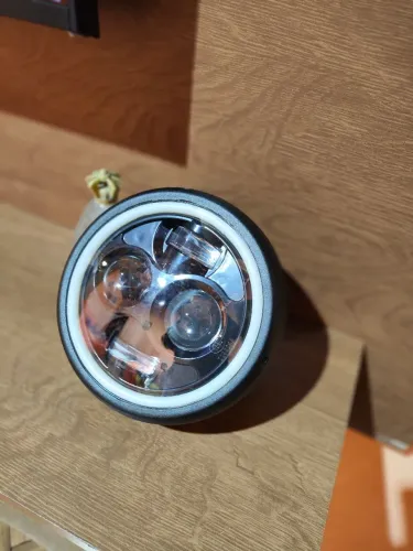 Vende-se farol de led 