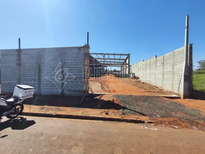 Galpão comercial com 4000m² para locação no Cândido Portinari