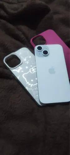 ? iPhone 15 - 128 GB  