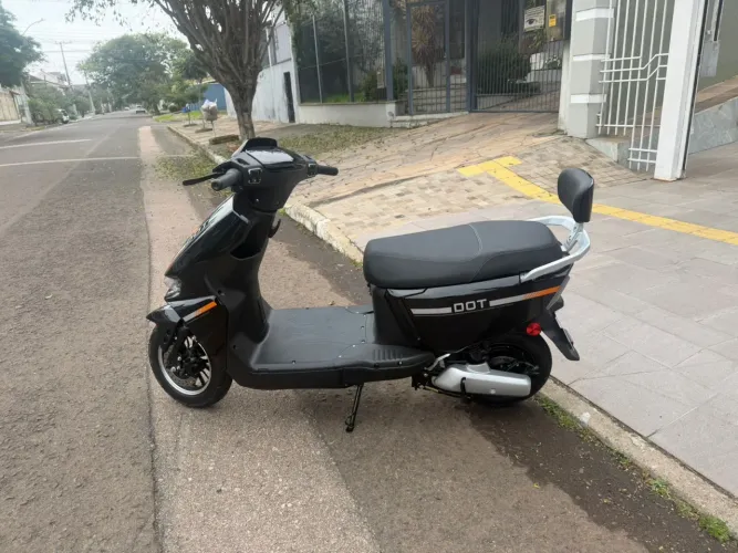 Vendo Scooter Dot 1000w Semi Nova