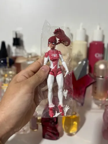 Marvel Legends Spinneret Mary Jane