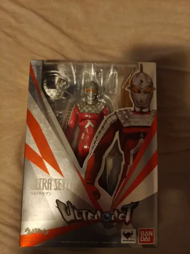 Ultraseven (ultra act)