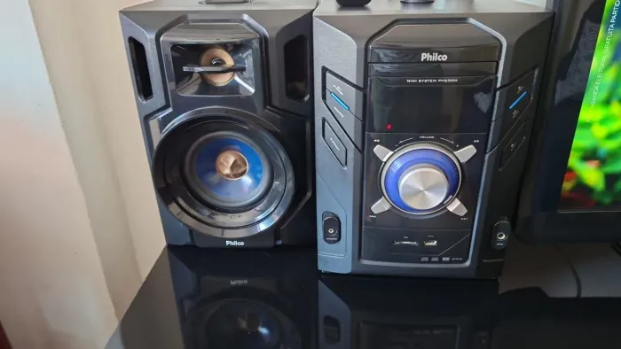Mini system Philco PH650M com 2 caixas