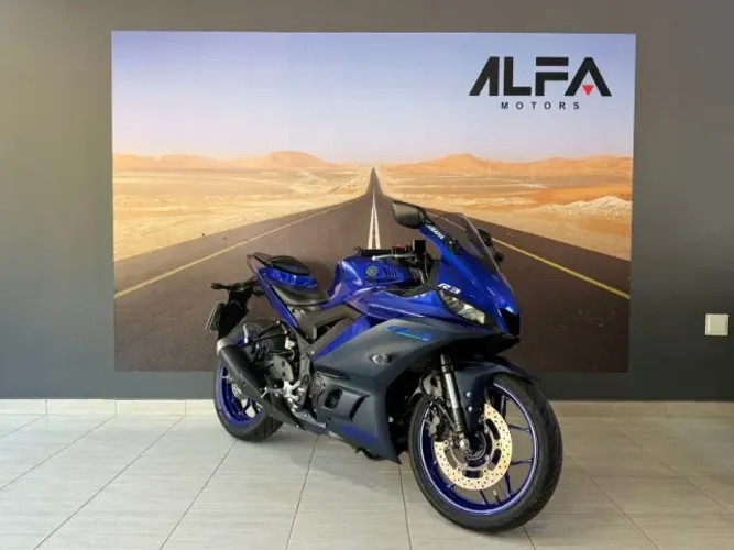 YAMAHA YZF R3 AZUL 2024 32.900,00