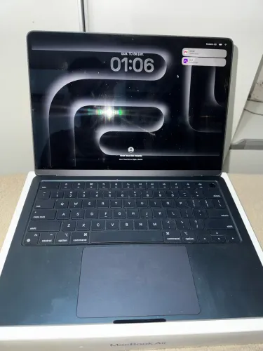 Apple - MacBook Air M2 (2022) - 512Gb
