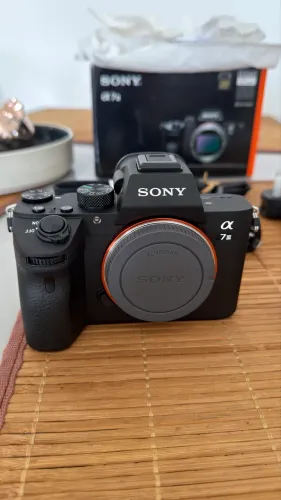 Câmera Sony A7 III COMPLETA E NOVA 