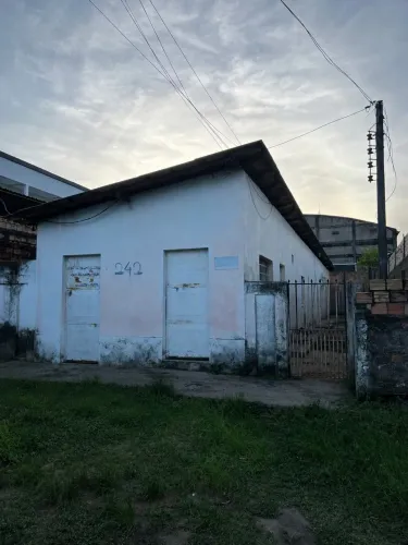 Vende-se apartamentos no centro da cidade