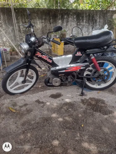 Olá pessoal vendo essa motobilete. Ano 2007. Modelo Carloi 50cc. Tenho nota fiscal