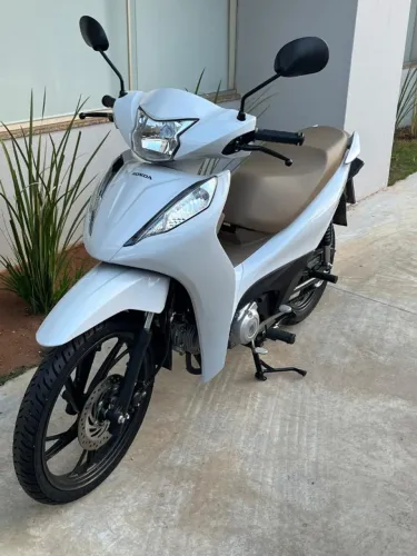 BIZ 125 EX 2026 com apenas 450km rodados!