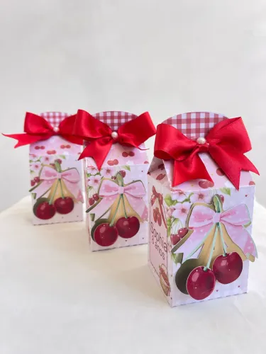 Caixinhas personalizadas Milk e cone