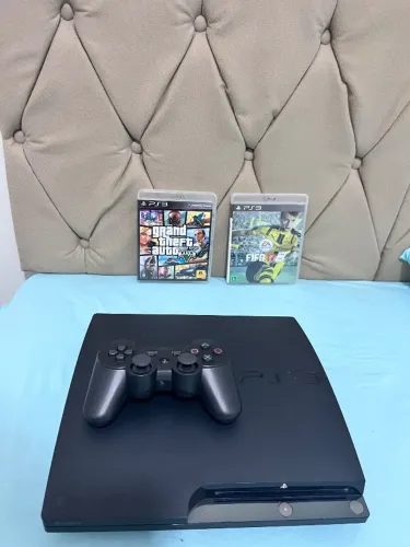 Playstation 3 Slim + 1 Controle + Fifa 17 + GTA V