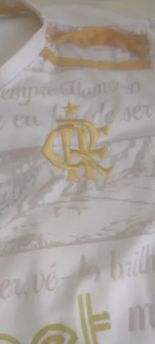 Camiseta do flamengo do arrasca tem uns defeitos