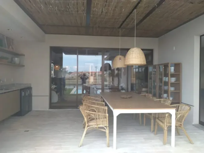 CASA EM CONDOMINIO EM BUZIOS 207 m2 com 3 quartos
