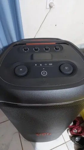 Caixa jbl ultimato 1100w