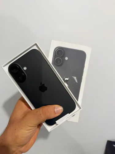 iPhone 16 128 GBs PRETO E ROSA 128 GBs SEMINOVO