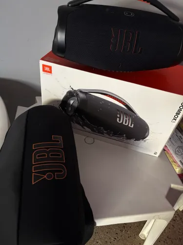 JBL Boombox 3 com bolsa