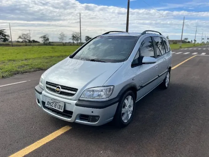 Chevrolet Zafira Elite 2.0 MPFI Flexpower 8V AUT 2011