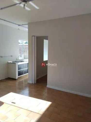 Kitnet com 1 dormitório para alugar, 30 m² por R$ 900,00/mês - Centro - Londrina/PR