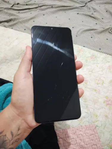 REALME C63