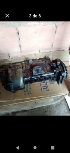 Bomba hidráulica e outras peças