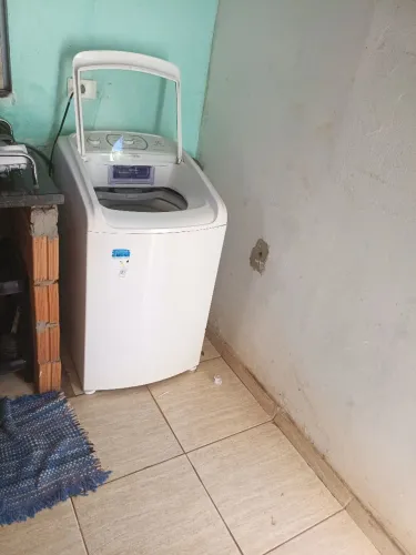 Máquina de lavar, faz tudo, lava e centrífuga
