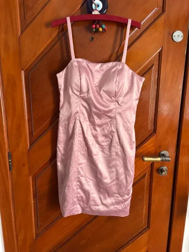 Vestido cetim rosa antigo P