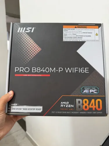 Placa Mãe Msi Pro B840M-P WiFI 6  AM5 Semi nova  