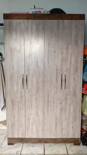 Guardar roupa por 430,00