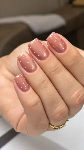 Manicure /nail designer 