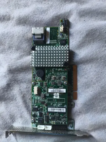 LSI MegaRAID SAS 9260-8i