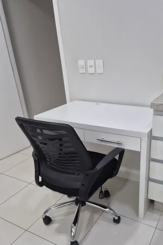 Escrevaninha NOVINHA