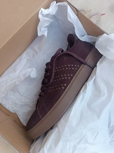 Tênis Adidas Advantage