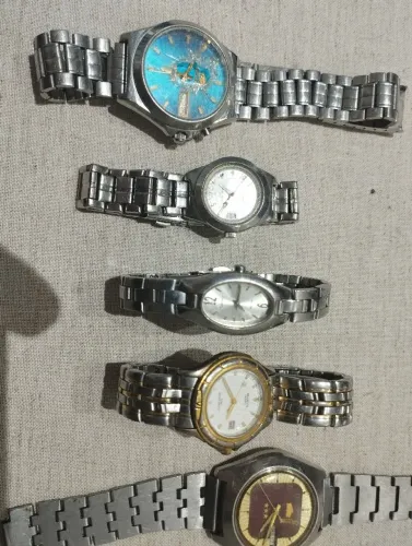 Lote de relógios antigos de pulso